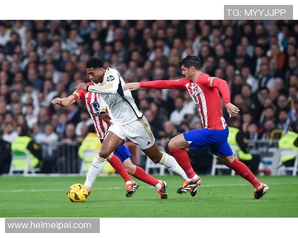 2023年足球明星出场盛况回顾与精彩瞬间盘点 2023年足球明星出场盛况回顾与精彩瞬间盘点