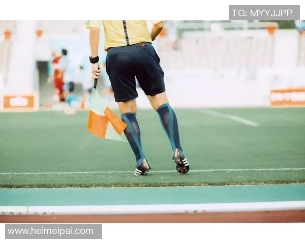 足球明星如何撰写精彩文章分享个人经历与职业生涯的独特视角与感悟 足球明星如何撰写精彩文章分享个人经历与职业生涯的独特视角与感悟